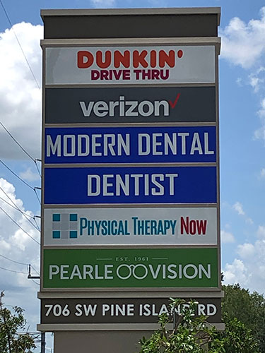 Modern Dental Cape Coral Sign