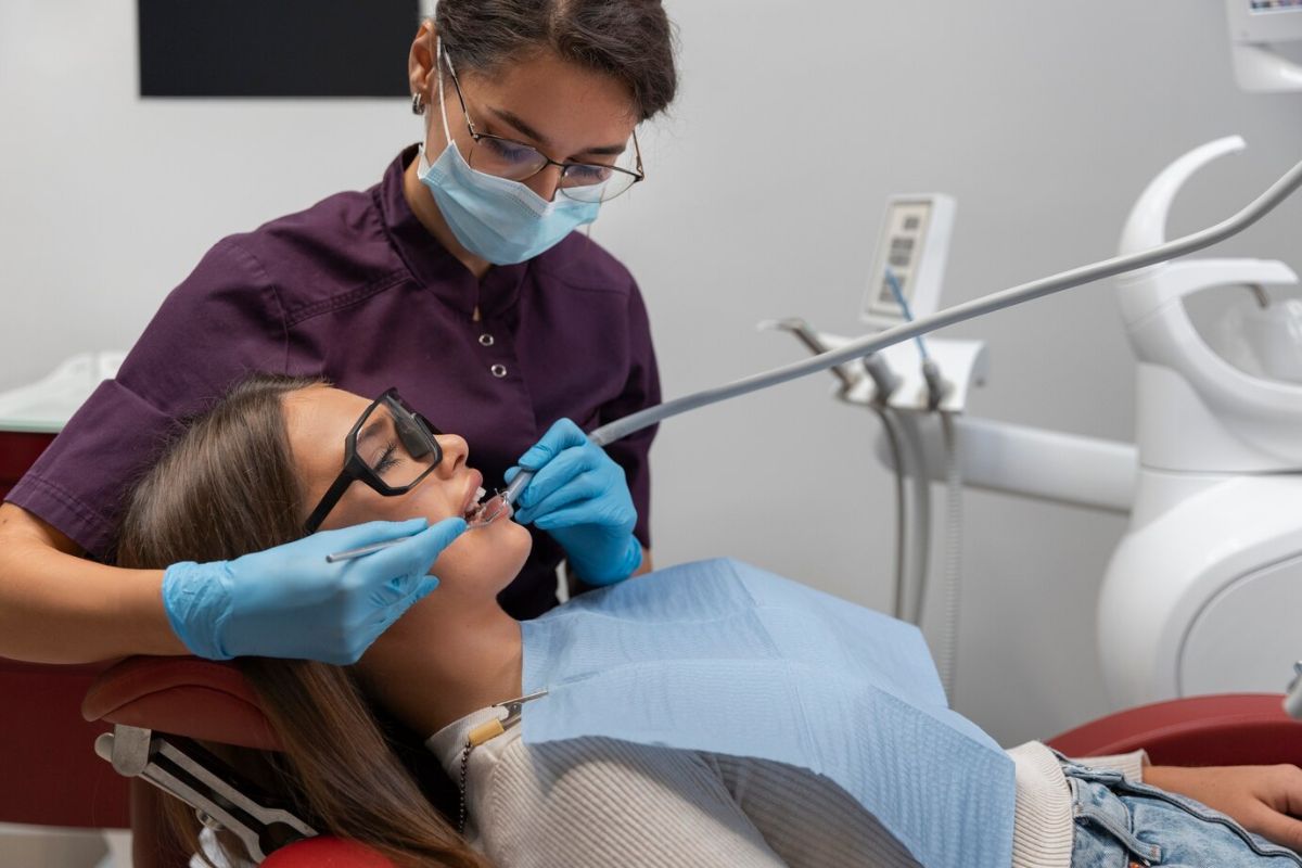 Don’t Wait! 5 Critical Signs You Need an Endodontist in Cape Coral Right Now!