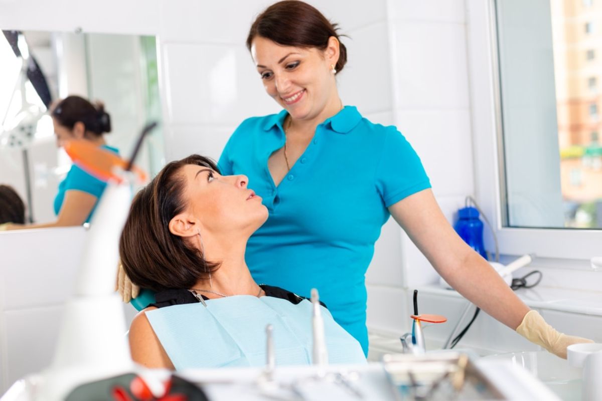 10 Questions to Ask Before Booking a Cosmetic Dentistry Consultation