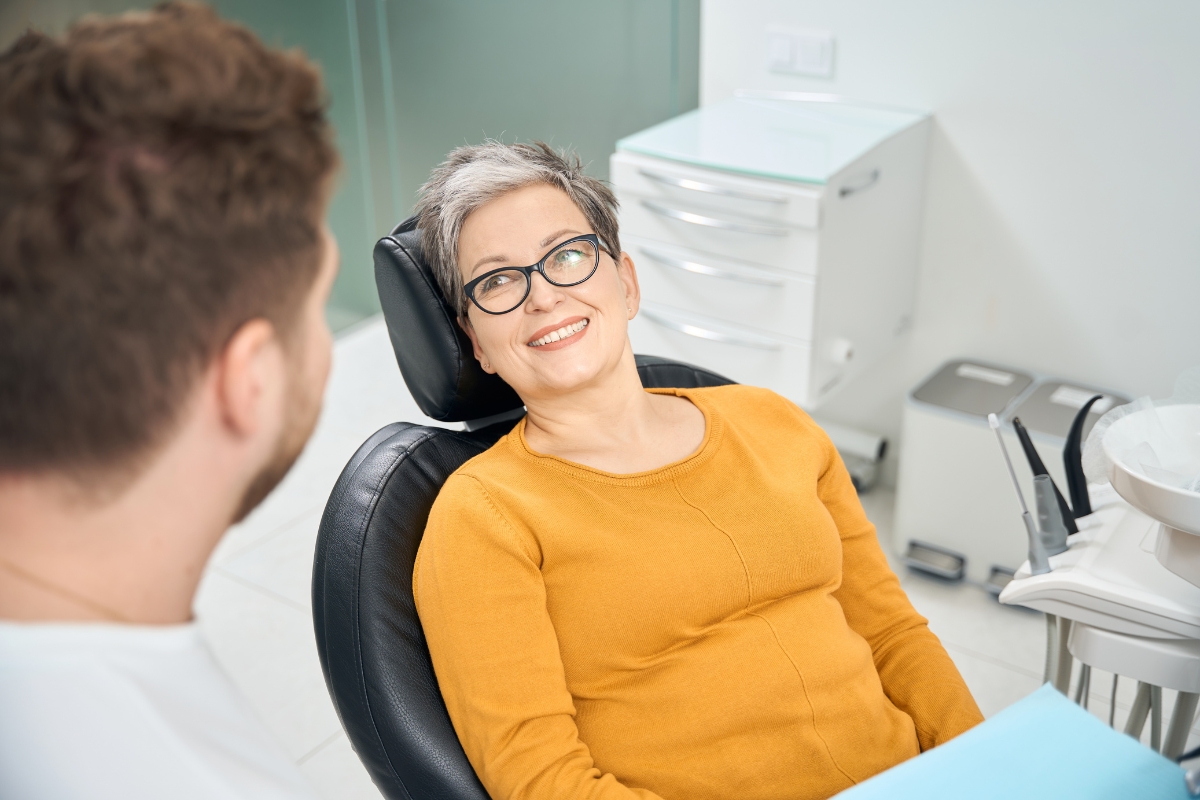 How to Choose the Right Dentist for Dental Implants: A Patient’s Guide to Long-Term Success